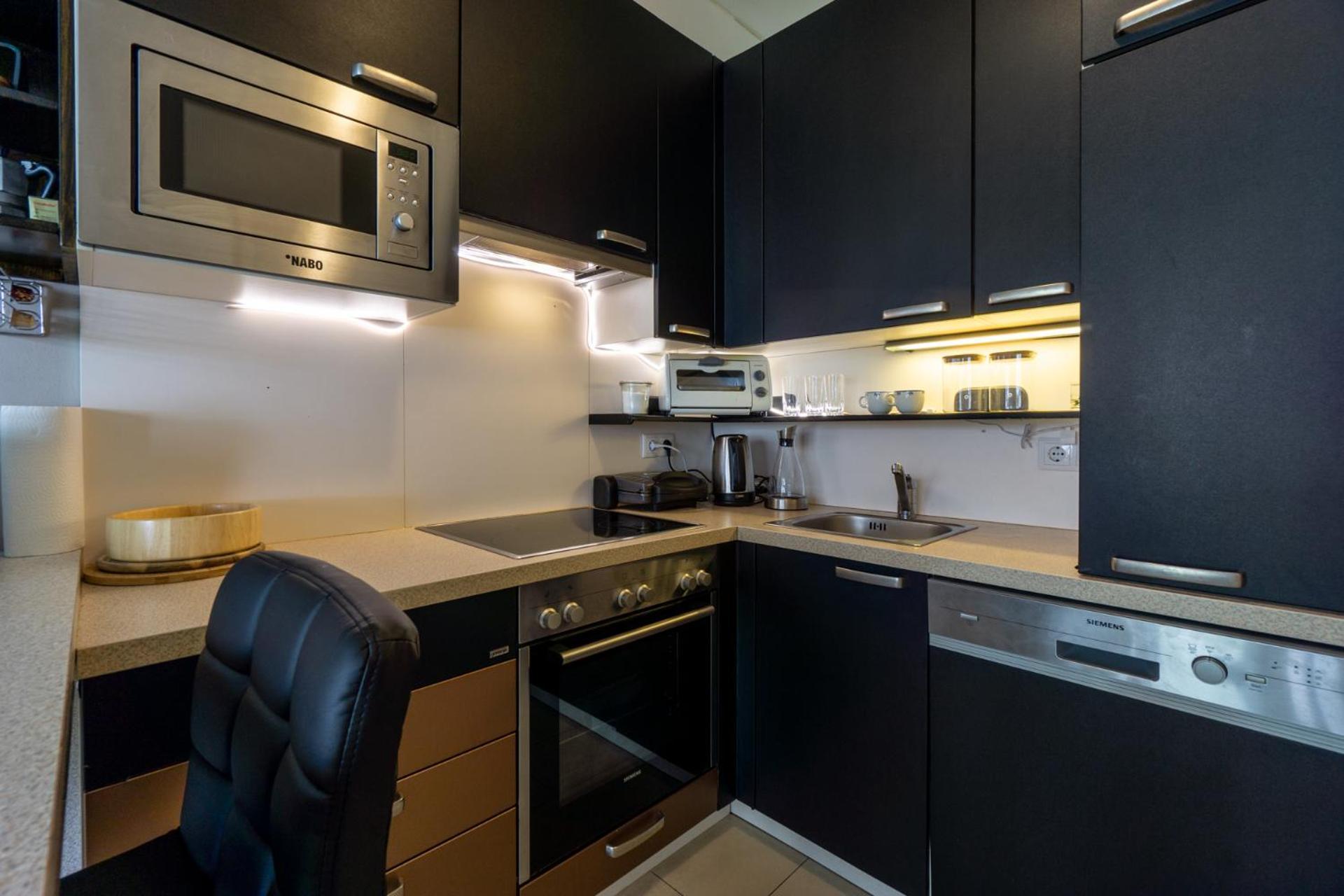 Apartment With Garden Close To Stadthalle, Westbahnhof 비엔나 외부 사진