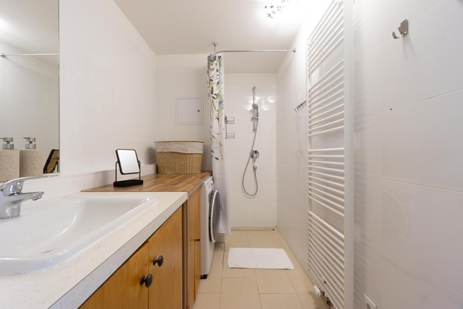 Apartment With Garden Close To Stadthalle, Westbahnhof 비엔나 외부 사진